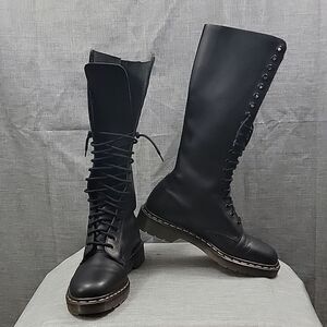 Doc Martens  Black Knee High 20 Eye Lace Up Combat Boots 9663 Women's Size 7